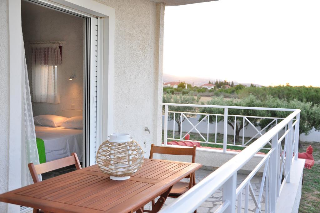 Phoenix Beachside Condos Kokkónion Eksteriør billede